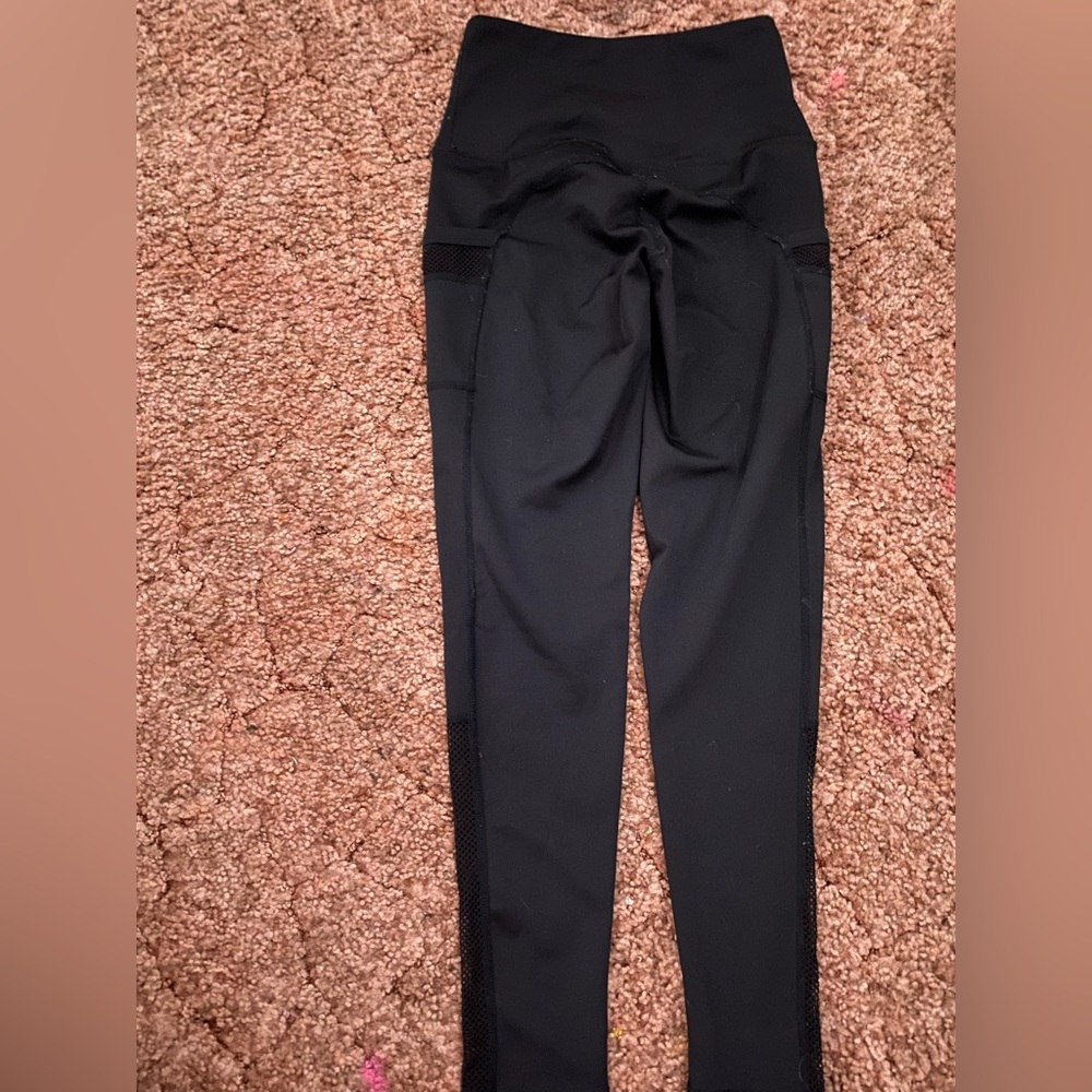 black leggings